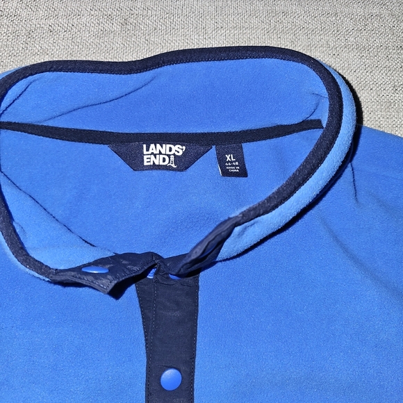 Lands' End Blue Wave Pattern Jacket - Picture 2 of 3
